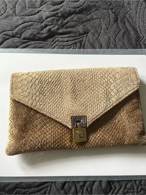 Envelope Clutch in Taupe